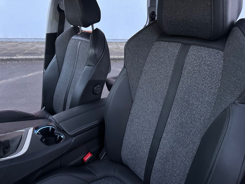 2019 Peugeot 5008 1.2 PETROL, ALLURE, 130BHP LOW KMS, NATIONWIDE WARRANTY, NEW NCT, AA APPROVED, FINANCE, 5 STAR REVIEWS €20,995