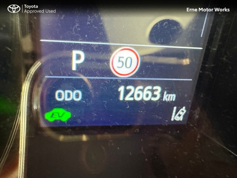 2023 Toyota C-HR C-HR HYBRID SPORT €30,450