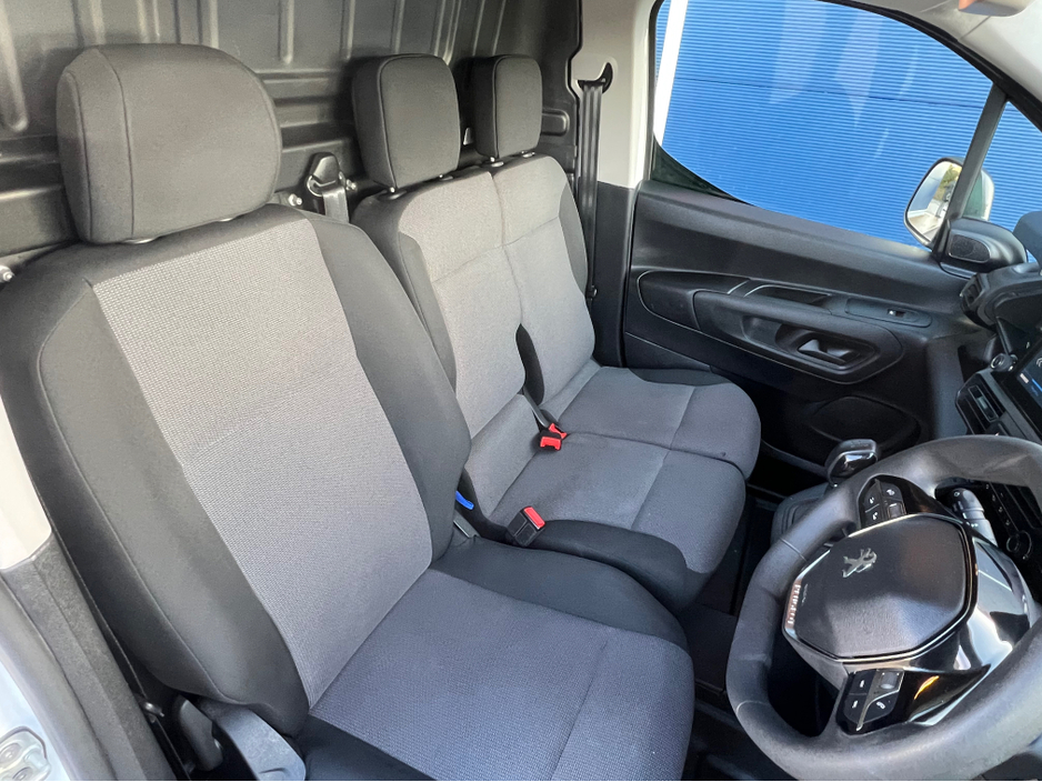 2020 Peugeot Partner PROF PLUS 1.5 BLUE HDI 100 3DR €8,900