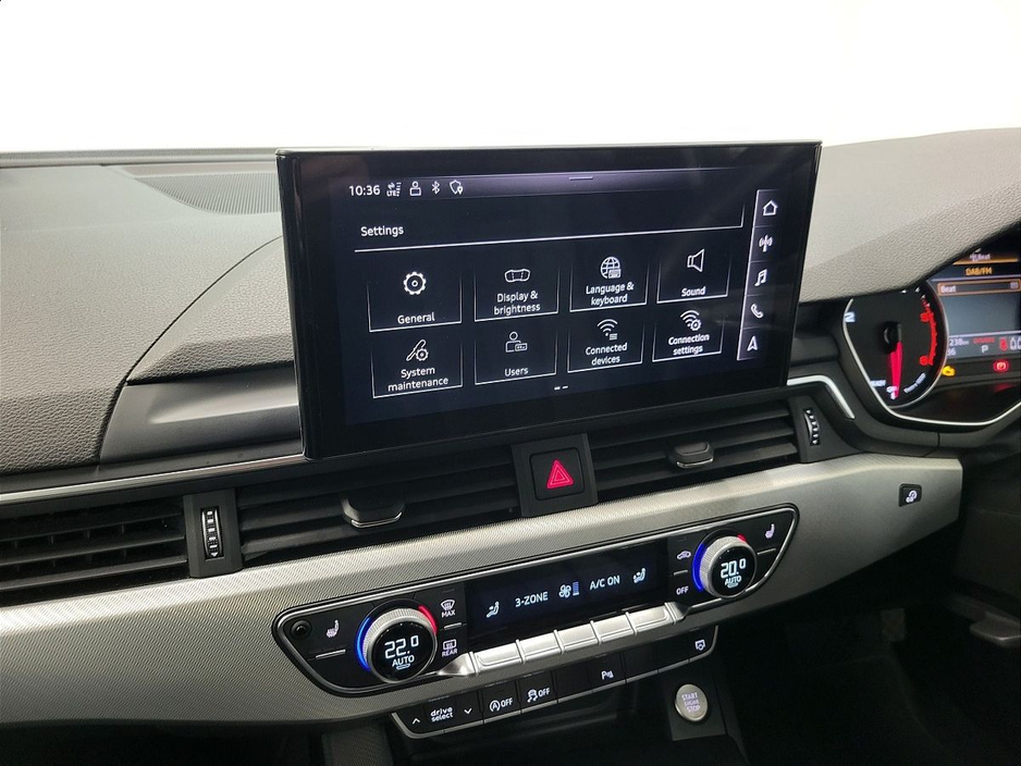 2021 Audi A4 - image 8