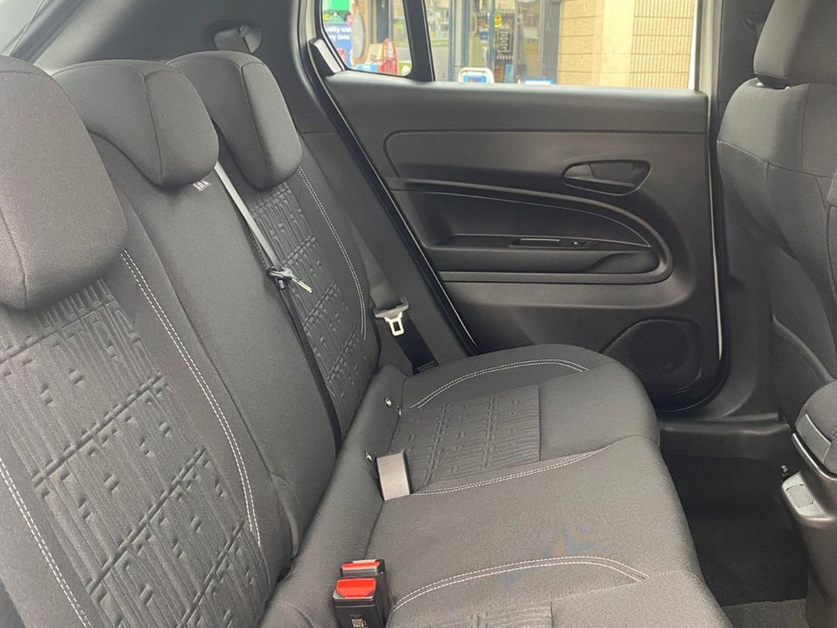 2026 Fiat 600 HYBRID 1.2 €28,995