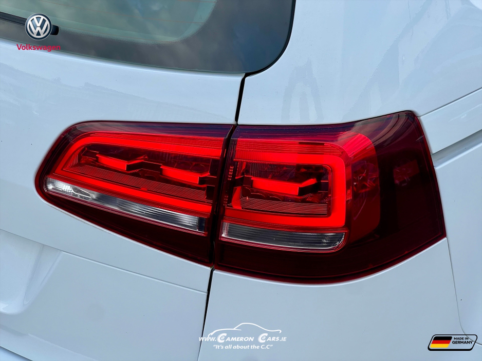 2016 Volkswagen Sharan - image 14