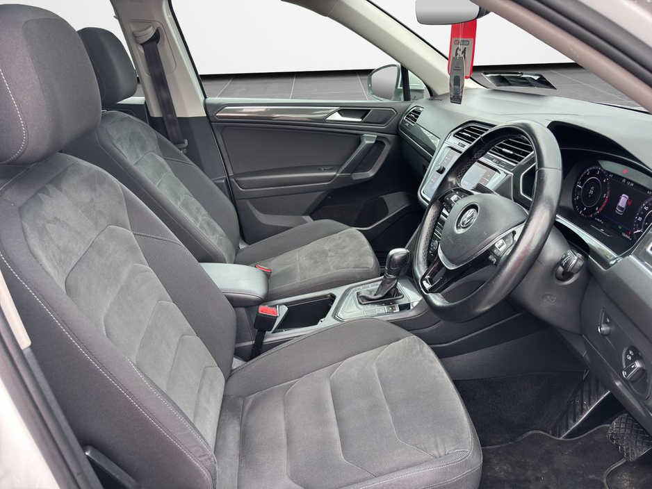 2019 Volkswagen Tiguan Allspace - image 9