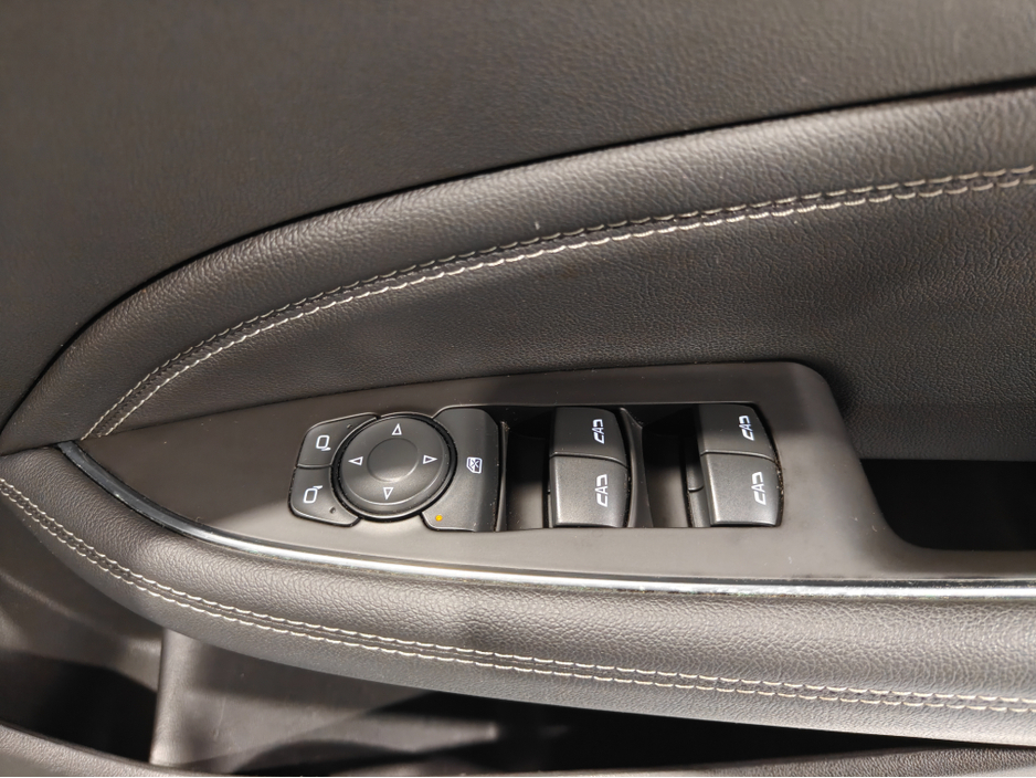 2017 Opel Insignia GRAND SPORT SE 2.0 17 170PS 5DR €10,850