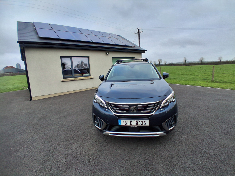 2018 Peugeot 5008 - image 13