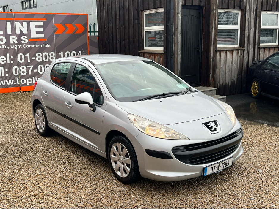 2007 Peugeot 207 - image 4