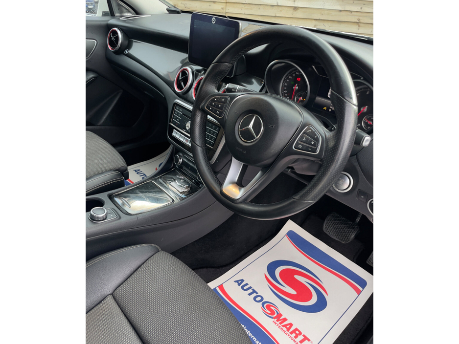 2016 Mercedes-Benz CLA Class - image 9