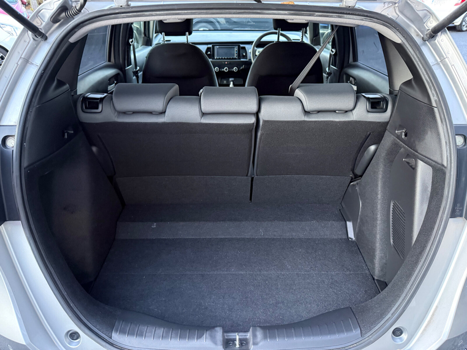 2020 Honda Fit - image 26