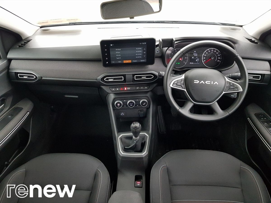 2023 Dacia Jogger - image 2