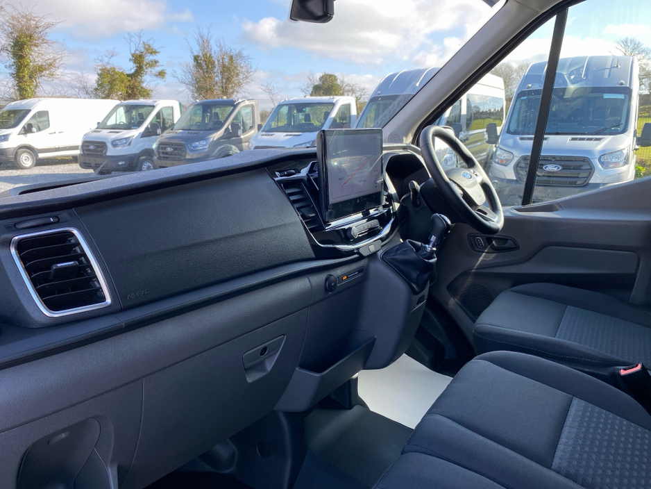 2026 Ford Transit - image 8