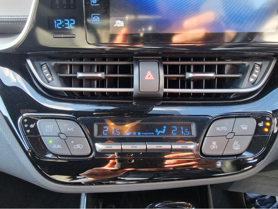 2018 Toyota C-HR - image 24