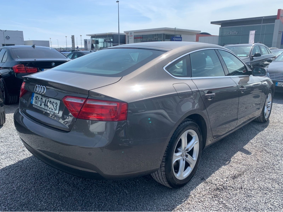 2015 Audi A5  €13,999