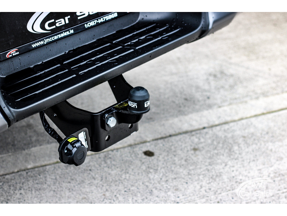 2026 Toyota Hilux - image 13