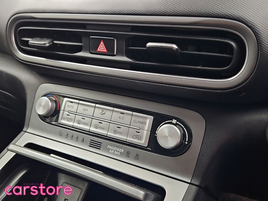 2023 Hyundai Kona - image 20