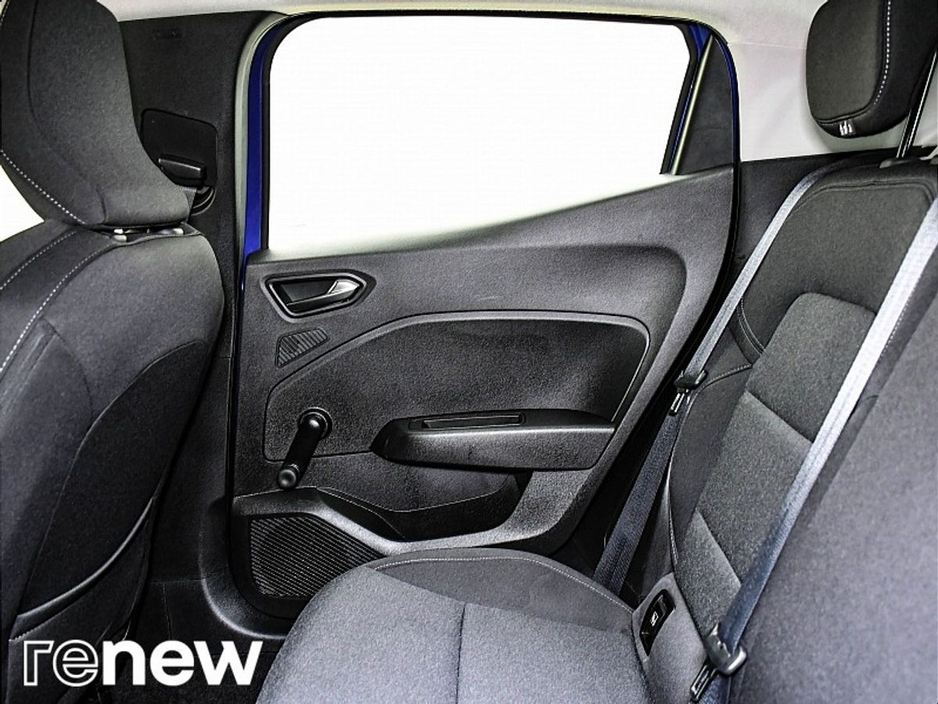 2022 Renault Clio Dynamique TCe 90 €15,990