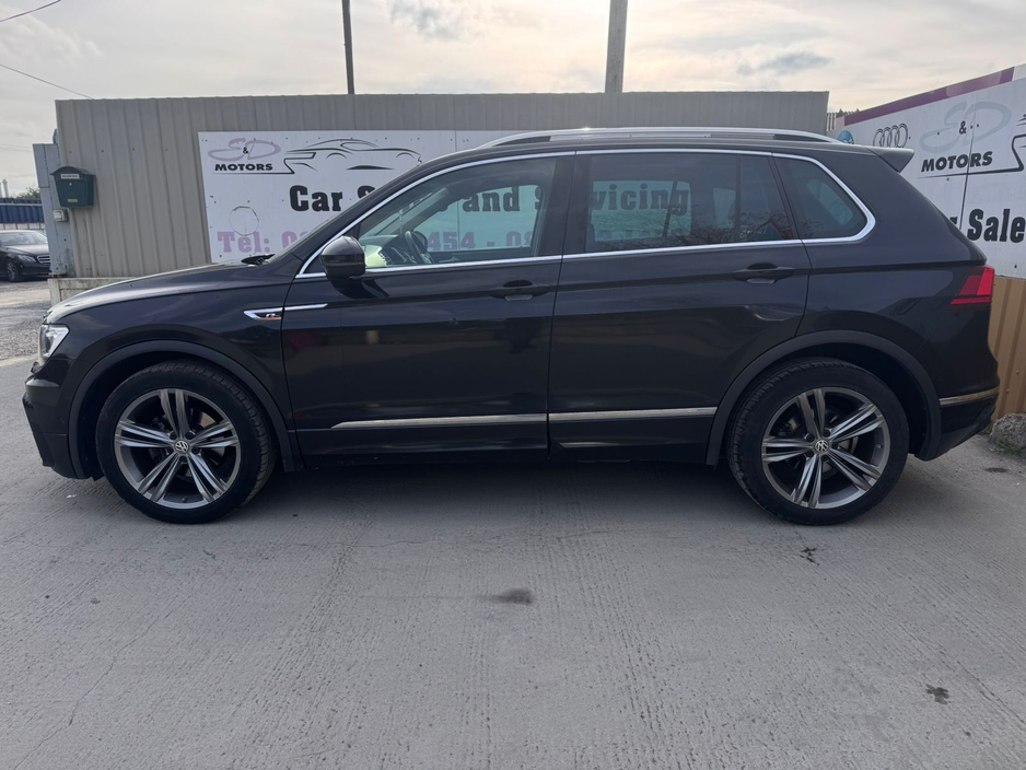 2018 Volkswagen Tiguan - image 3