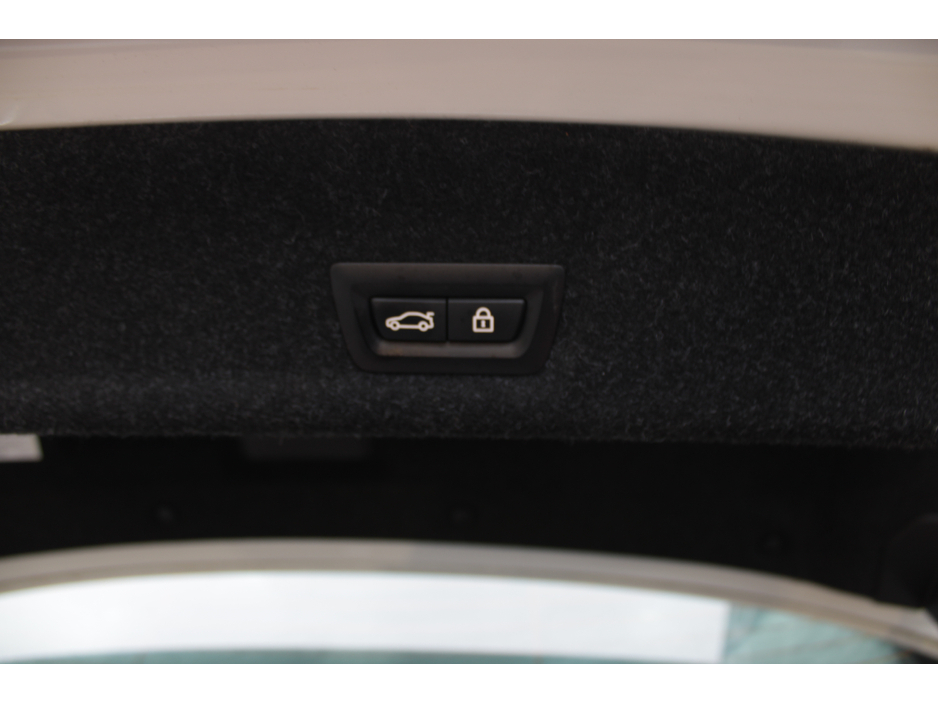 2019 BMW 3 Series 2.0D X-DRIVE M-SPORT PRO PLUS 4DR SALOON AUTO // 1 OWNER WITH ONLY 91,000 KM'S // BUY WITH CONFIDENCE AA AND SIMI APPROVED DEALER 2026 // FINANCE ARRANGED // ALL TRADE INS WELCOME // €33,950