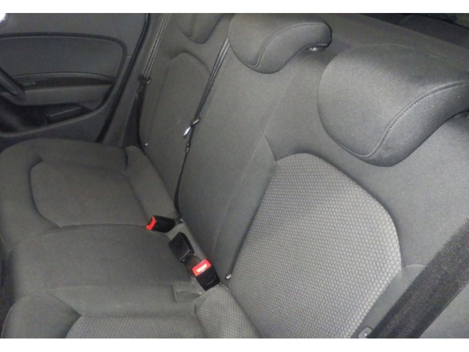 2017 Audi A1 - image 15