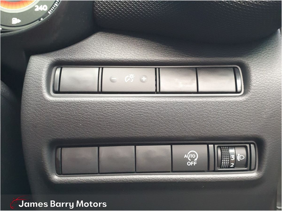 2026 Nissan Juke 1.0T PET 2WD SV Premium €29,950