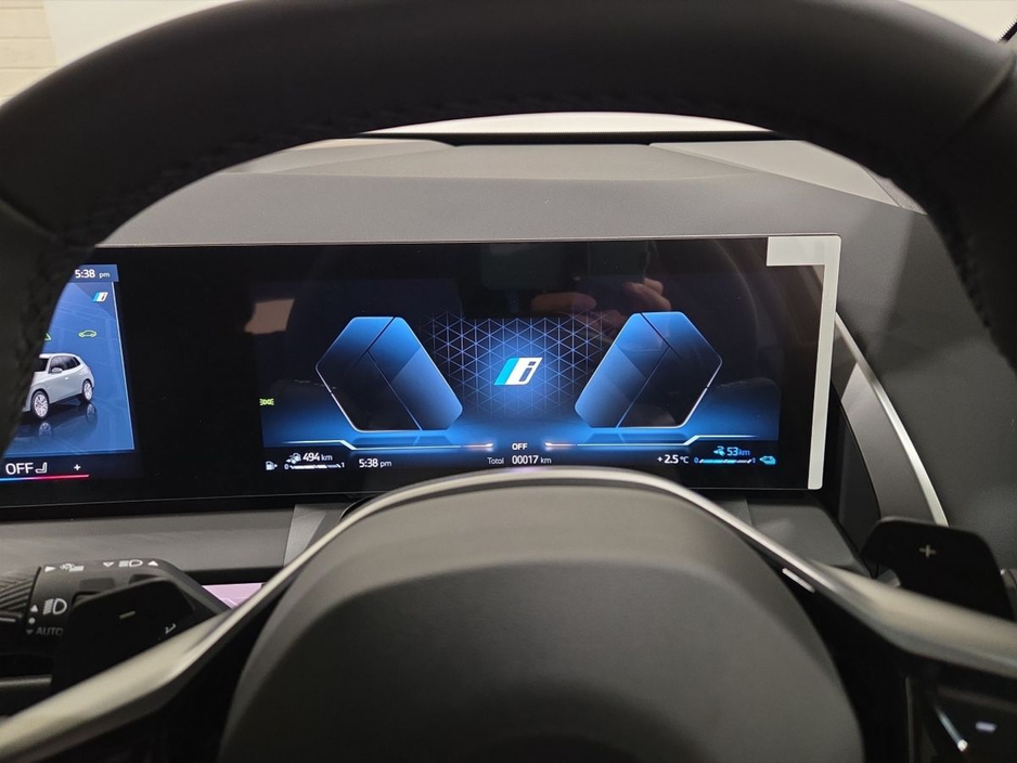 2026 BMW X3 - image 9