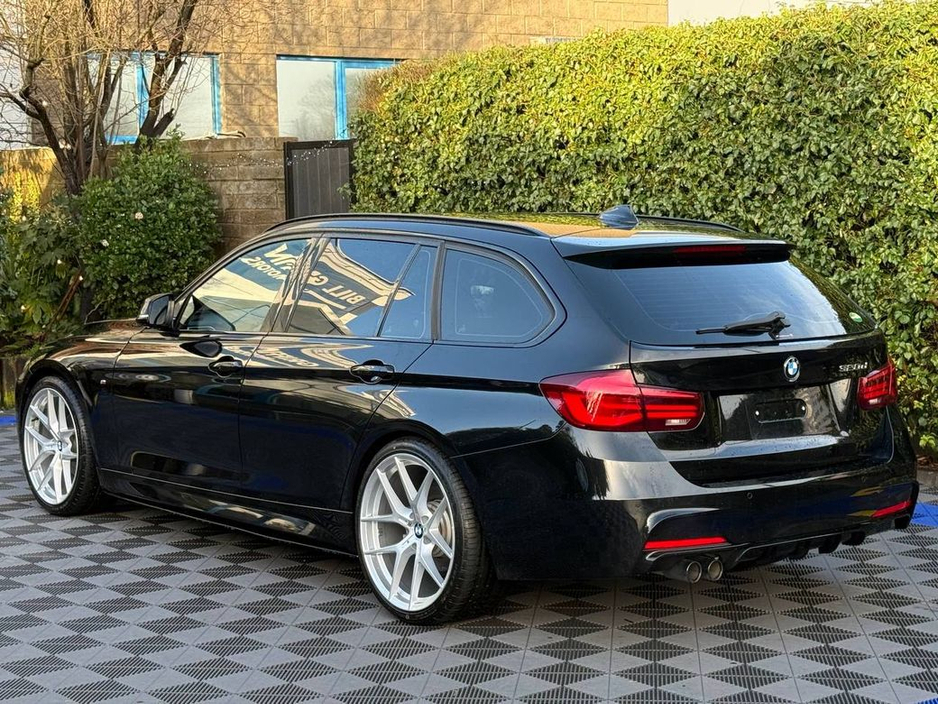 2019 BMW 3 Series 320d M-SPORT COMPETITION TOURING // SHADOW EDITION // NEW 20" M3 COMP ALLOYS // FULL SERVICE HISTORY €26,900