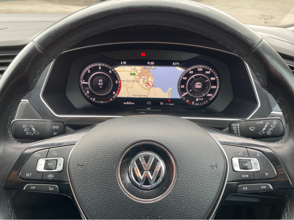 2019 Volkswagen Tiguan - image 12