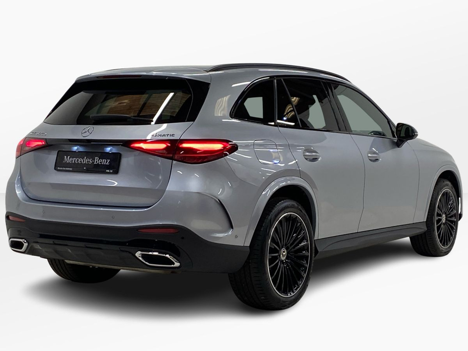 2025 Mercedes-Benz GLC Class - image 3