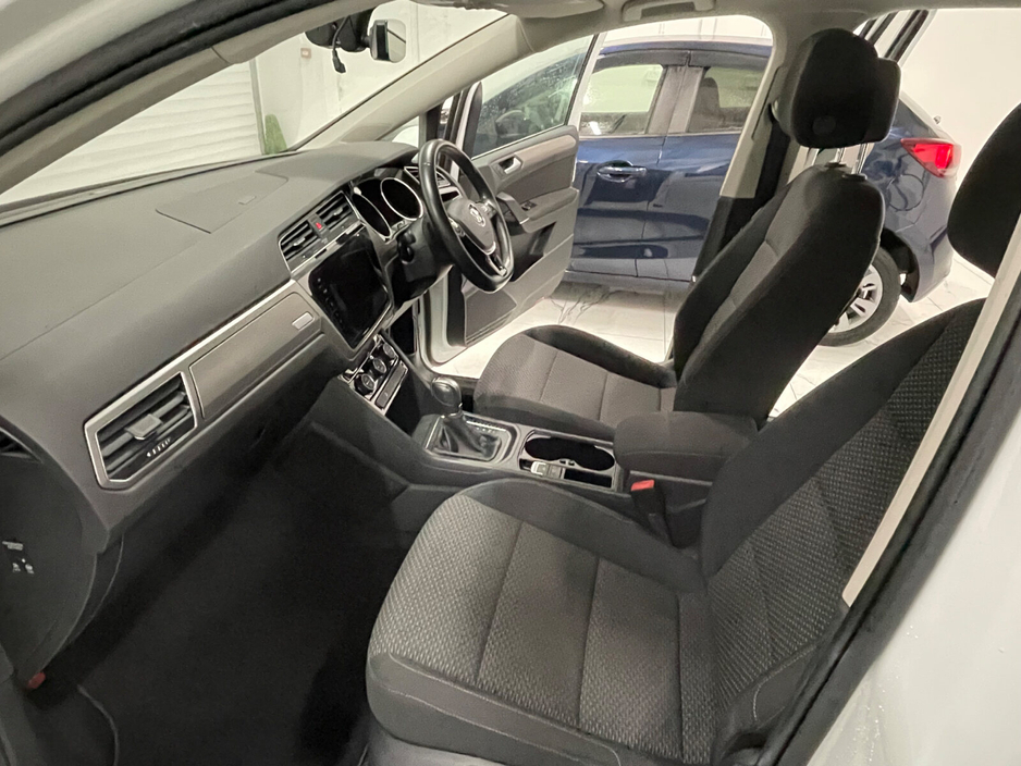 2018 Volkswagen Touran  €20,895