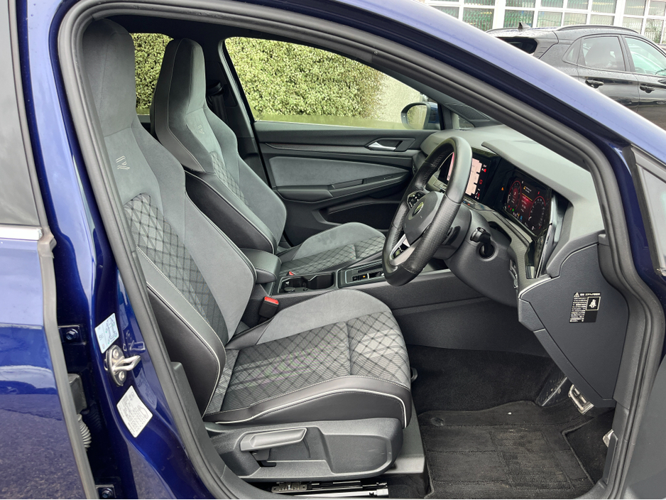 2022 Volkswagen Golf R-LINE ETSI ESTATE 1.5 PETROL //HIGH SPEC//HEAD UP DISPLAY//HALF LEATHER HEATED SEATS//HEATED STEERING WHEEL//REVERSE CAMERA//KEYLESS ENTRY// €27,950