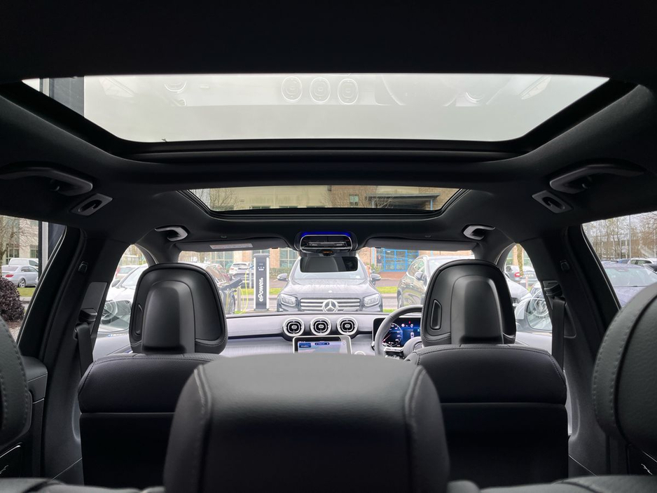 2025 Mercedes-Benz C Class - image 21