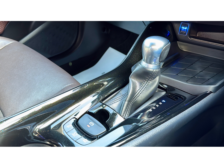 2018 Toyota C-HR - image 24