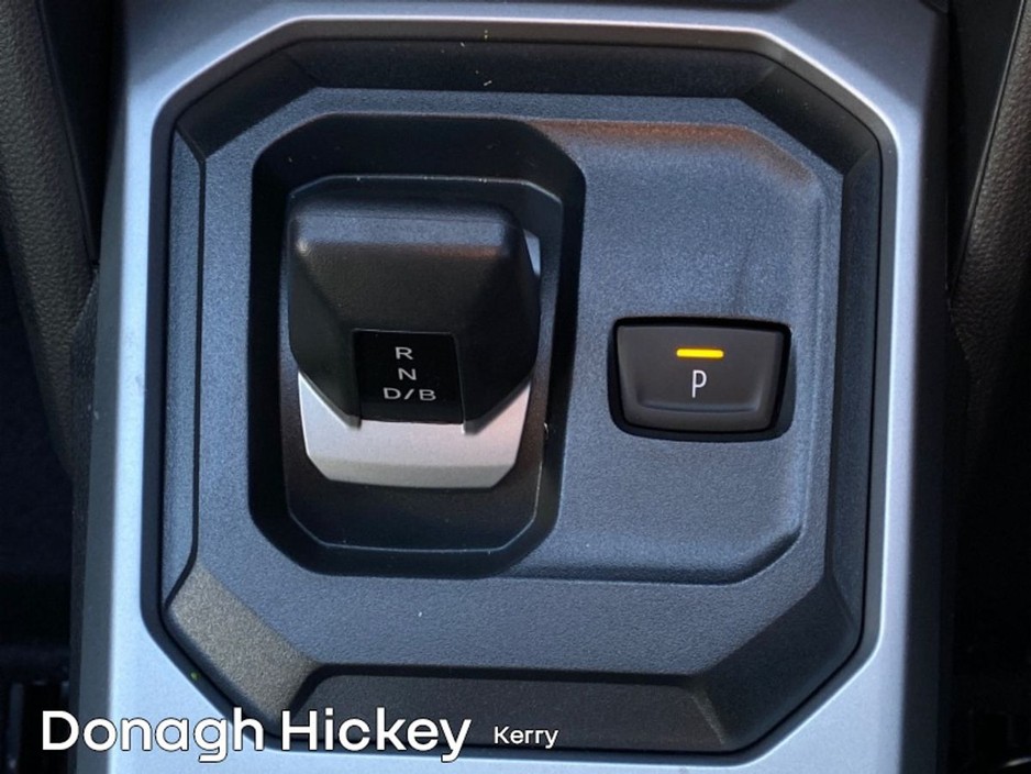 2026 Dacia Duster - image 18