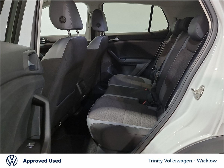 2023 Volkswagen T-Cross * R-Line 1.0 TSI 110HP * STUNNING CAR * HUGE SPEC * TRINITY VOLKSWAGEN * €26,950