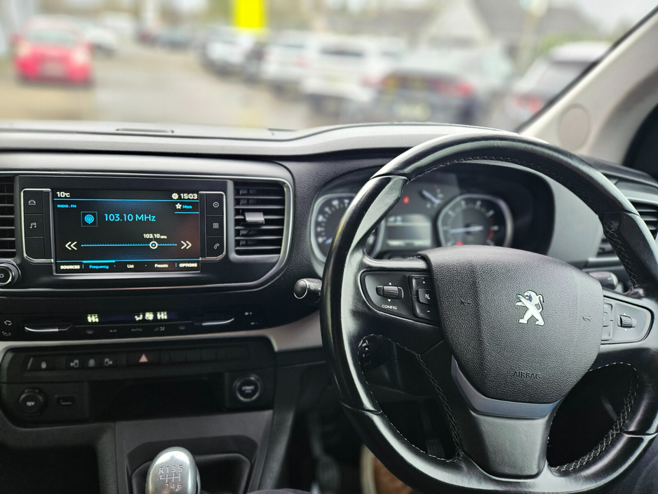2019 Peugeot Expert  €29,950