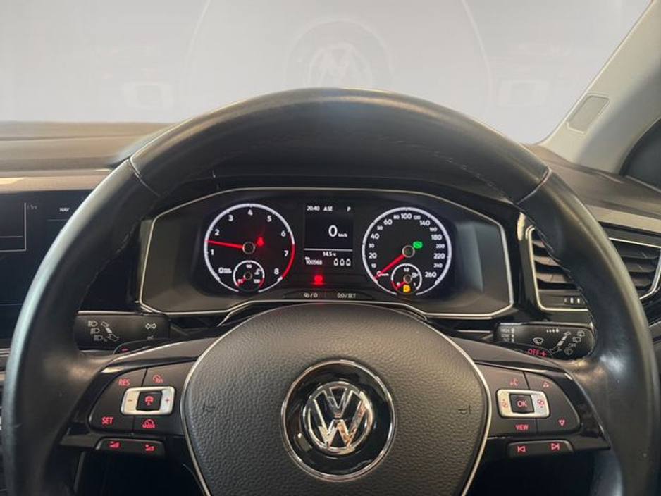 2019 Volkswagen Polo - image 13