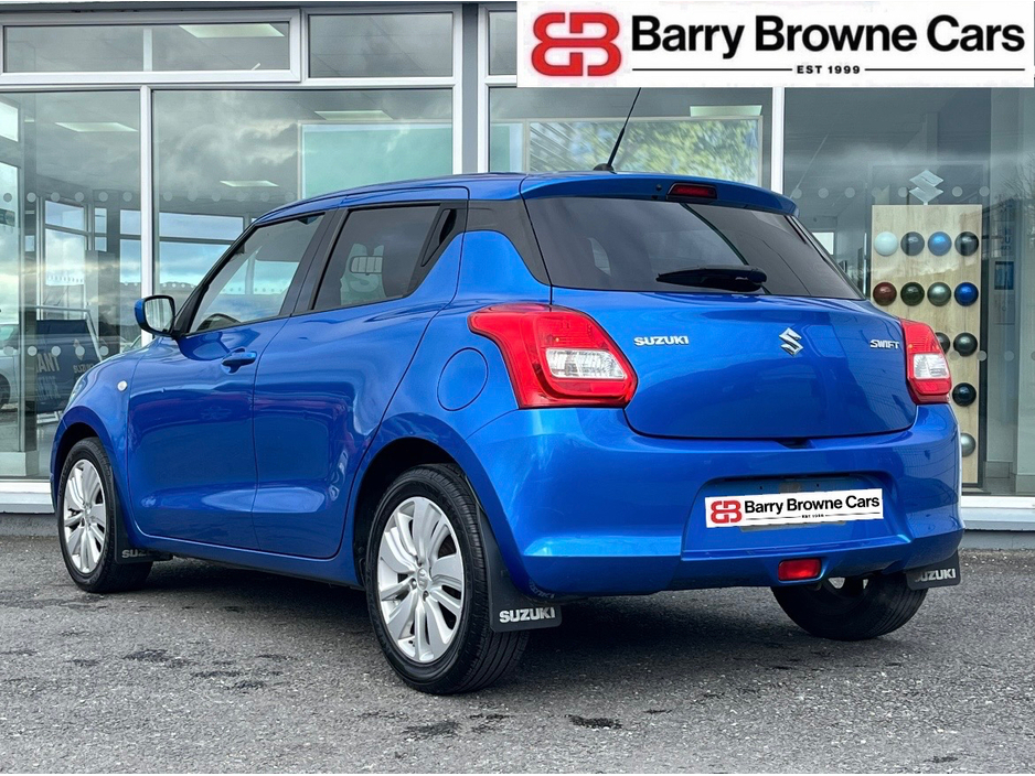 2017 Suzuki Swift - image 6