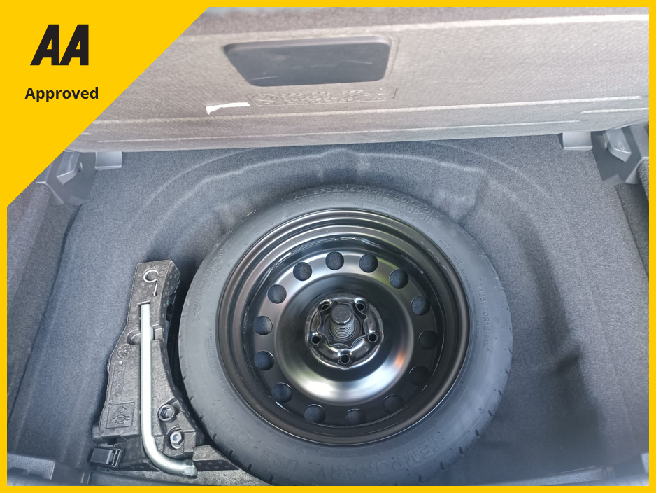 2018 Volkswagen Golf - image 13