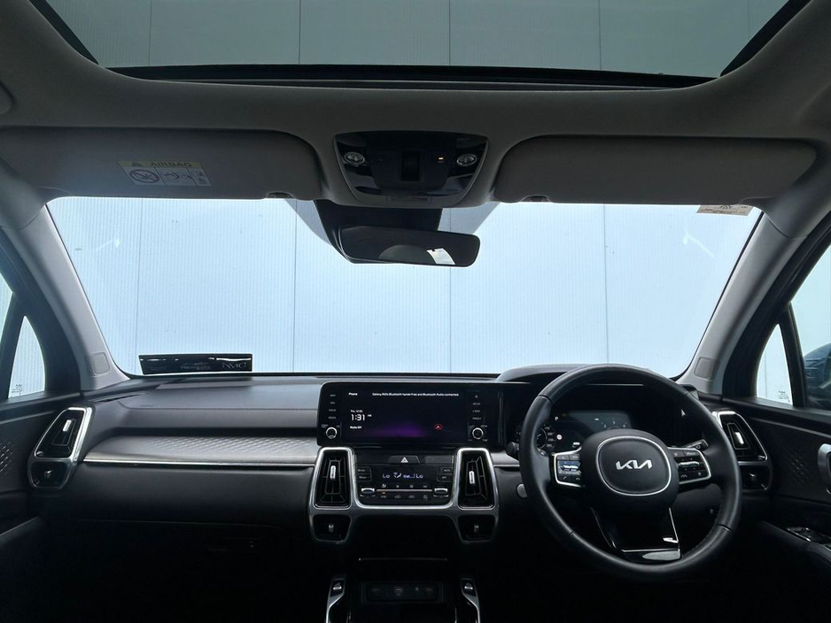 2021 Kia Sorento - image 18