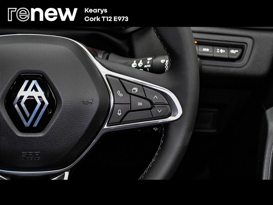 2026 Renault Captur - image 16