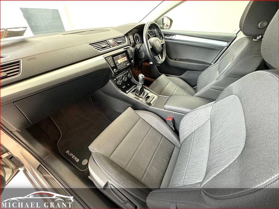 2018 Skoda Superb 1.6 TDI 120BHP STYLE ESTATE / IRISH CAR / FULL HISTORY €18,950