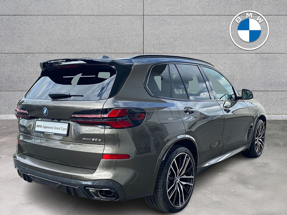 2025 BMW X5 xDrive50e M Sport €104,950