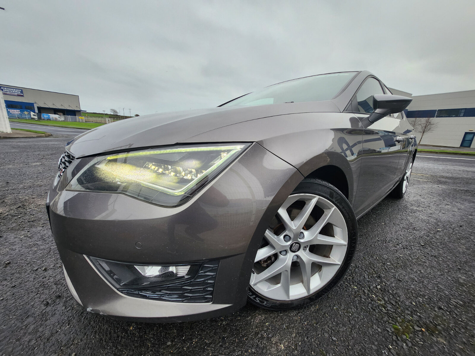 2015 SEAT Leon ST 2.0 TDI 150 PS FR St/St DSG €11,000