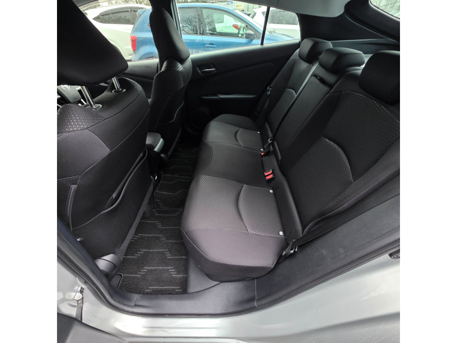 2022 Toyota Prius 1.8 Hybrid Luxury with Sat Navi & JBL €22,950