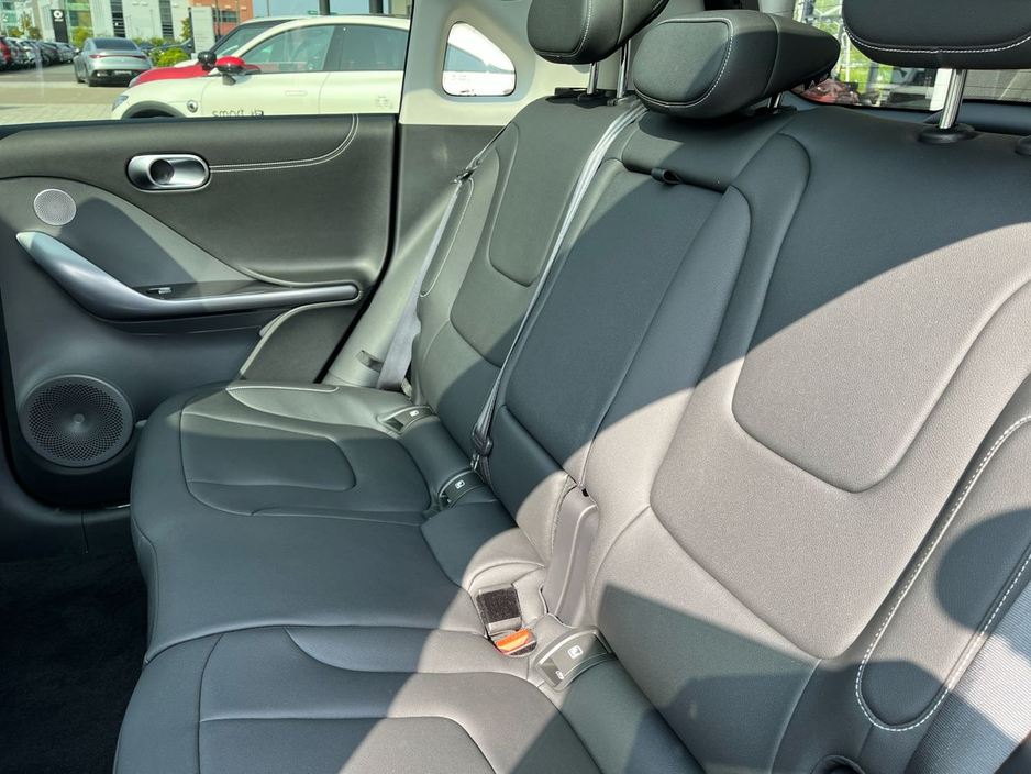 2025 Smart #1 - image 4