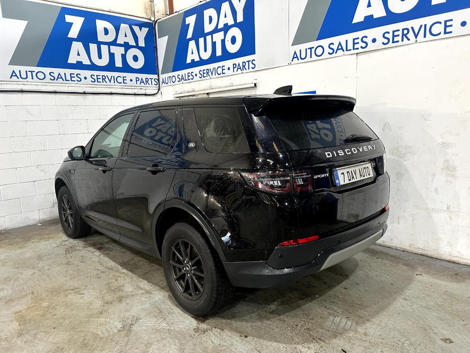 2020 Land Rover Discovery Sport - image 5