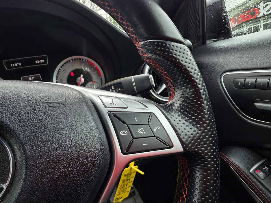 2014 Mercedes-Benz A Class - image 21