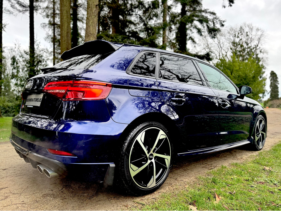 2019 Audi S3 - image 9