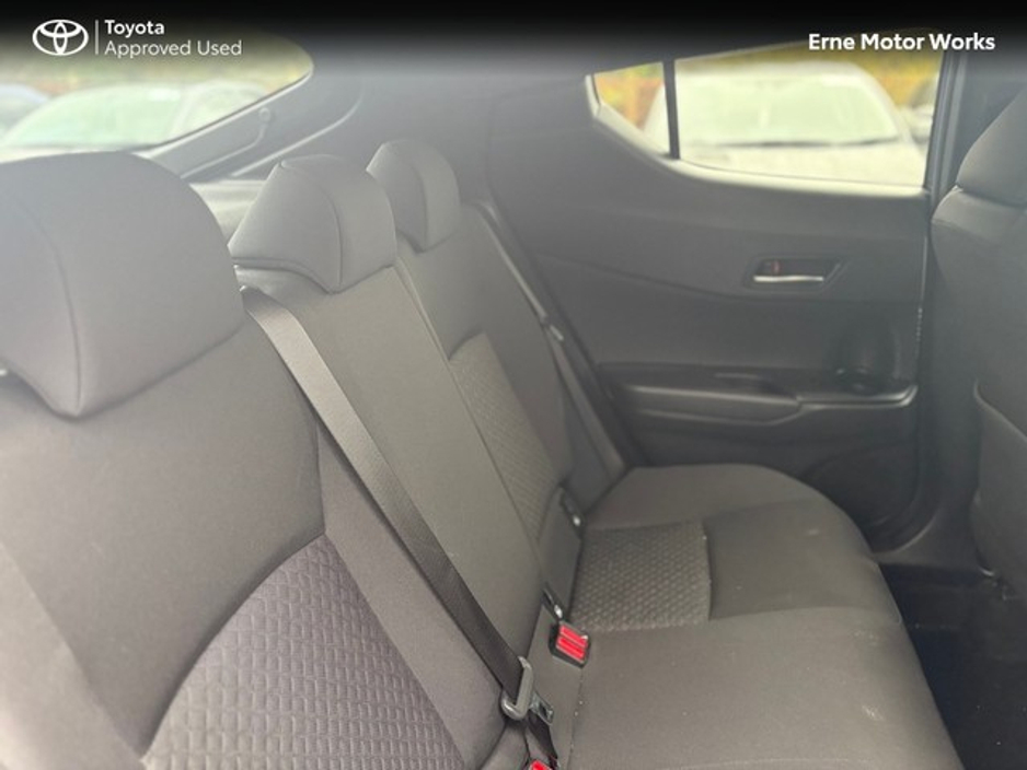 2023 Toyota C-HR C-HR HYBRID SPORT €28,950