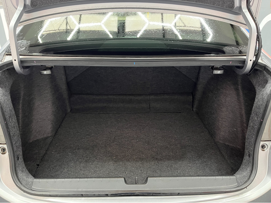 2019 Honda Grace €15950 2019 HONDA GRACE 1.5 AUTOMATIC / CRUISE CONTROL / REVERSE CAMERA AND MORE €15,950