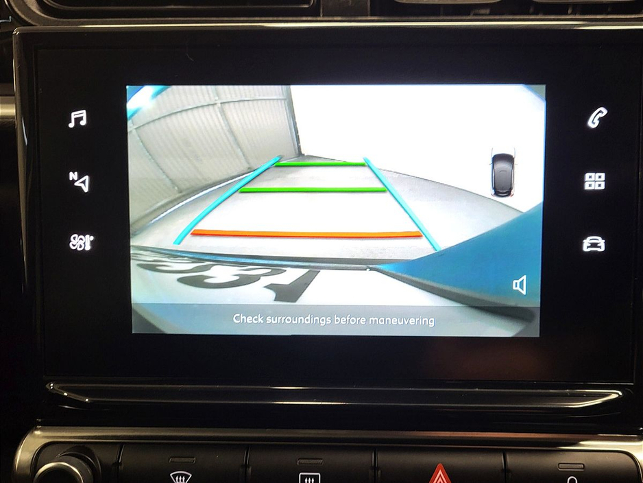 2023 Citroen C3 - image 7